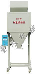 尿素顆粒包裝機(jī)圖片,尿素顆粒包裝機(jī)高清圖片 天津派克龍包裝機(jī)械公司,